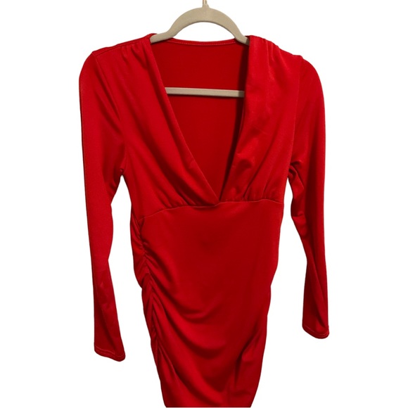 Red DRESS - Picture 5 of 5